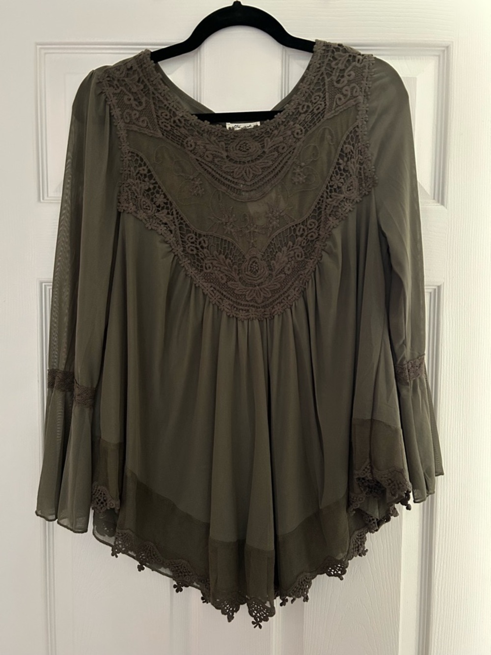 NWT Olive Green Lace Yoke Boho Blouse